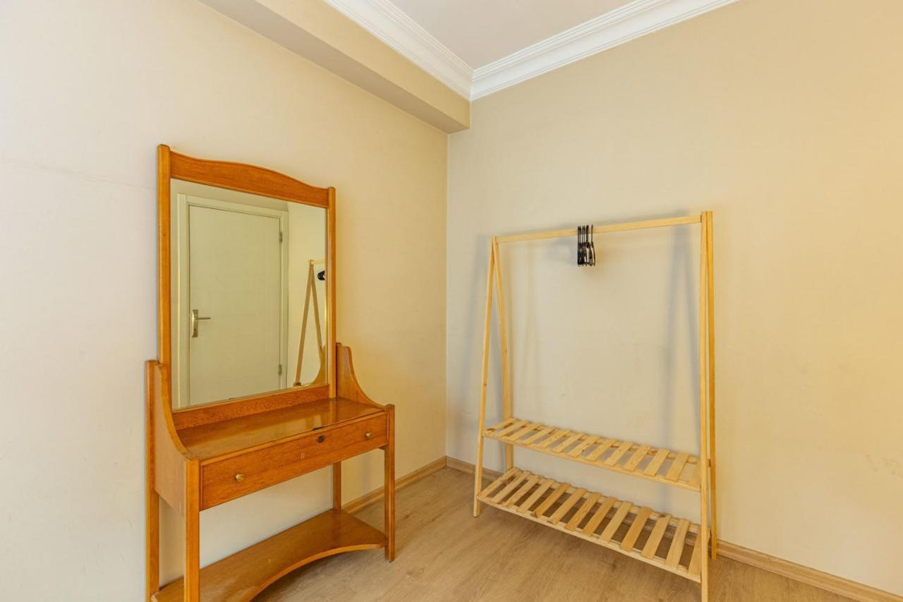 Bright Apartment Istanbul Exterior photo