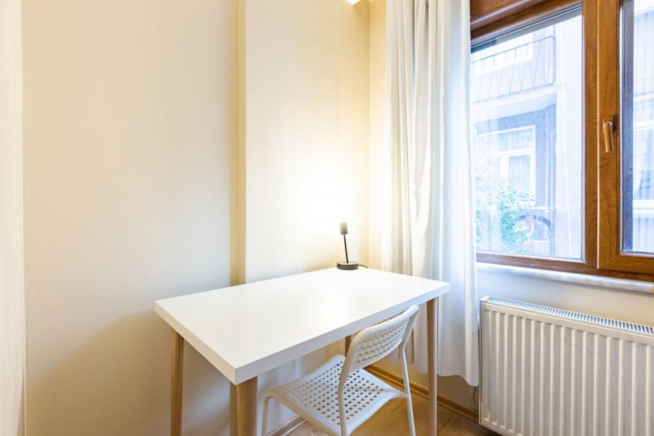 Bright Apartment Istanbul Exterior photo